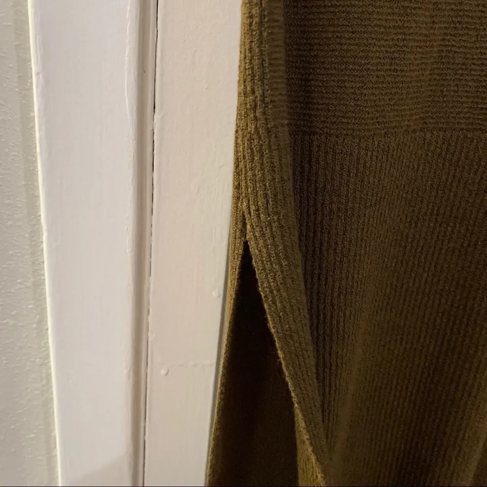 Zara Blouse - Picture 15 of 15